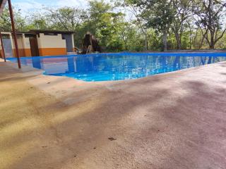 Hotel El Cocobolo Food&Rest Room 5 B&B WiFi AC Pkg Free Swimmingpool - 2