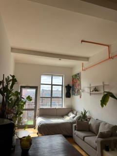 Cosy private room with Shared Bathroom facilities - Londra - 0