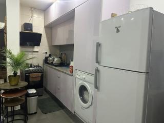 Spacious Serenity Suite in Osu - Accra - 1