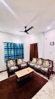 CozyNest Retreat, 2BHK, 40 inch TV, WiFi, 15 plus Free OTTs - Mysore - 8