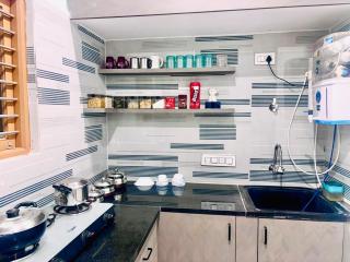 CozyNest Retreat, 2BHK, 40 inch TV, WiFi, 15 plus Free OTTs - Mysore - 6