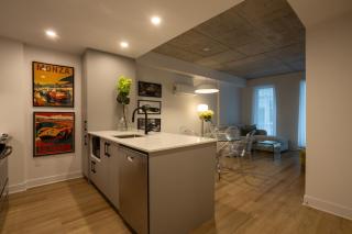 MTL Old Port Glow Elegant 1BR Escape - Montréal - 0