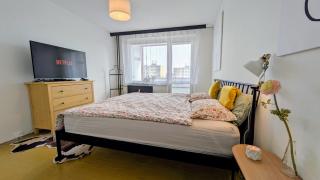 Stylish Prague 6 Apartment with balcony - Prag - 6