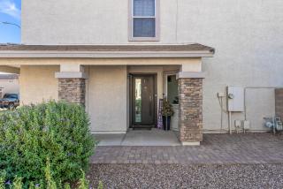 Spacious Entire Home 4B & 2.5B in Avondale Arizona - Avondale - 8