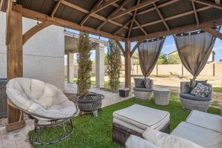 Spacious Entire Home 4B & 2.5B in Avondale Arizona - Avondale - 2