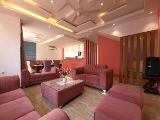 Coastal Living - 5BHK Luxury Private Pool Villa - Baga - Baga - 4