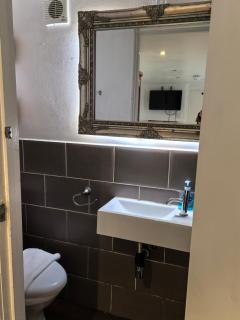 Motel Schmotel - Brighton & Hove - 9