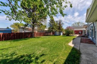 Convenient Location Family-friendly Locally Owned! - Rapid City - 7