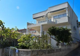 Apartman prvi red uz more - Kali - 9