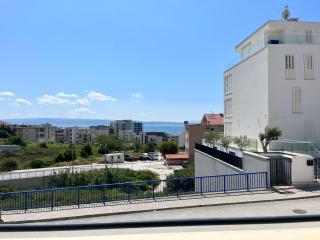 Seaside Escape Apartments - 3