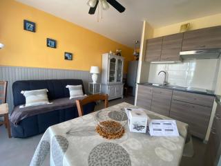T2 avec balcon, clim, parking public proche - Balaruc-les-Bains - FR-1-503-75 - Balaruc-les-Bains - 5