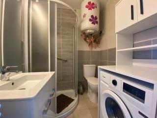 T2 avec balcon, clim, parking public proche - Balaruc-les-Bains - FR-1-503-75 - Balaruc-les-Bains - 2