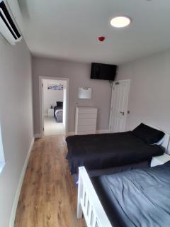 Ambassador House - Carrick-on-Shannon - 8