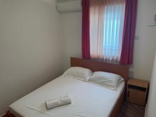 New house - Dobra Voda - 0