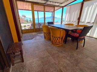 Villa Hermosa Ocean View 2 Bed - - 1