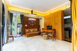 Riverside Retreat - 2