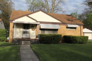 Beautiful, Cozy Stay in Oak Park, Queen Bedroom, Work Setup & Backyard Grill - Oak Park - 5