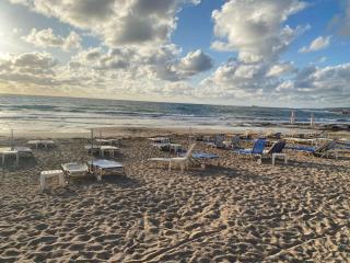 Spacious 2BR Apartment with Private Yard - Prime Location in Paphos - Sunshine Venus - Paphos - 5