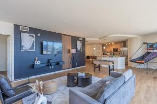 Sky Terrace DT HighRise, Gym, Pool, Parking, W-D,Golf - Phoenix - 0