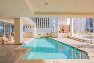 Sky Terrace DT HighRise, Gym, Pool, Parking, W-D,Golf - 5