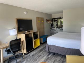 Days Inn by Wyndham Branson Ozarks - Branson - 4