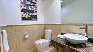 Devine Homes JBR Hostel - 6