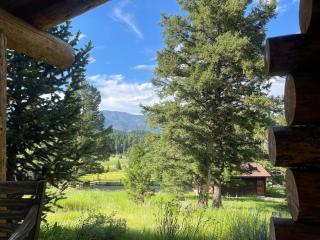 Luxury-Quintessential Montana Retreat! - Big Sky - 9