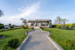 Villa Giota Luxury Living with Private Jacuzzi and Free Car - 6