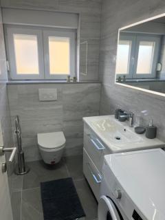 Luxuriöse Residenz mit mehreren Balkonen - Biograd na Moru - 5