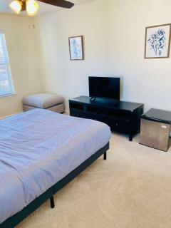 Bedroom with Private Bathroom in Dale City VA - Dale City - 6