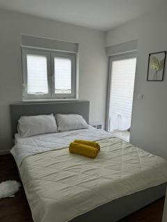 Inviting and bright 90 m2 residence with 4 balconies - Biograd na Moru - 7