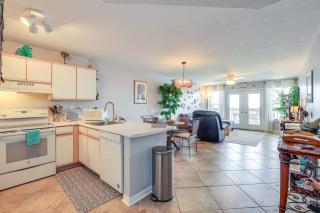 Walkable Beachfront Retreat on Cedar Key! - 1