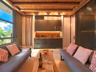 Sea View Garden Suites - Piraeus - 7