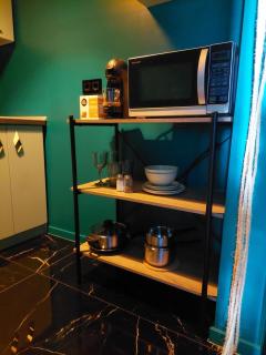 Boutique Studio with Balcony & Radisson View Calea Victoriei - Bucharest - 3