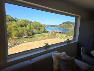 Quality Holiday House - - 9
