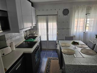 Two bedroom apartment, two minutes from the beach - Nazaré - 3
