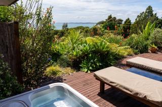 Koru Lodge - Raglan - 8
