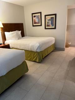Gulfview Hotel - On the Beach - 1