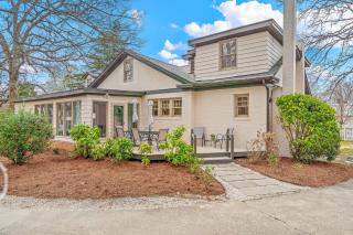 Indulge in Luxury | The Fogleman House - Burlington - 7