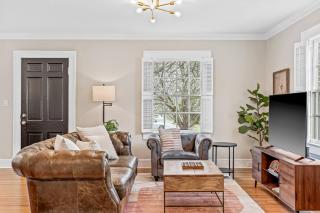 Indulge in Luxury | The Fogleman House - Burlington - 3