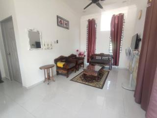 Cikra Homestay - - 6