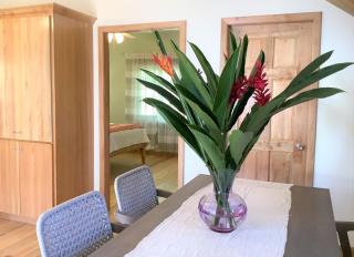 Located In A Quiet Corner Of West End Village Hub Of Roatans Tourism Center, - West End - 2