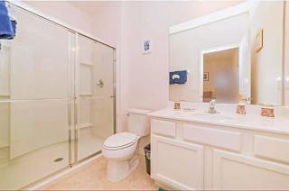 Elegant King Suite Rooms -Private Bath-5 Star Resort-Pool-SPA-Club-Disney-Water Park-WiFi-Smart TV - 1