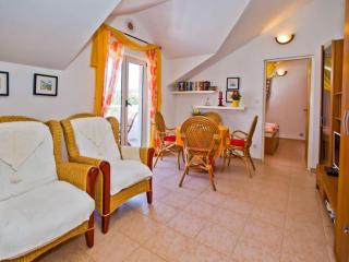 Charming and Sunny Hvar Apartments - One Bedroom Apartment with Balcony - Hvar (Lesina) - 6