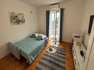 Apartmani Vela Makarska - Classic One Bedroom Apartment - Makarska - 5