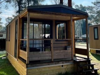 Chalet in Beekbergen near pool, playground - Beekbergen - 0