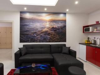 Hostel Free Bird - Bed in Five Bed Mixed Dormitory Room 4 - Dubrovnik - 7