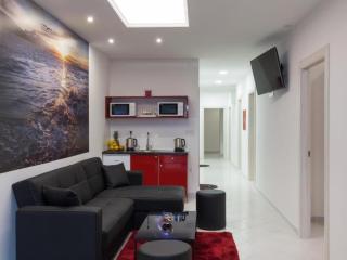 Hostel Free Bird - Bed in Five Bed Mixed Dormitory Room 4 - Dubrovnik - 4