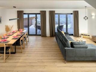Sunlit Shores Beach Villa with Pool, Gym and Sauna - Three Bedroom Villa with Pool - Jelsa (Gelsa) - 7
