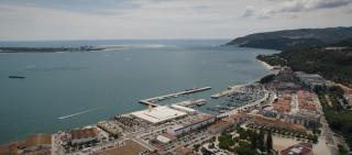 Apartamento na marina com vista 180º junto à praia - Setúbal - 4